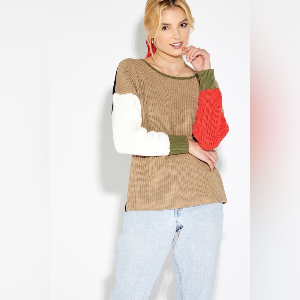 CALLAHAN Flor Color Block Sweater